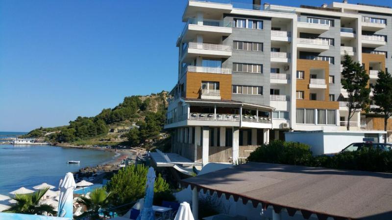 Laura's Home - image 5