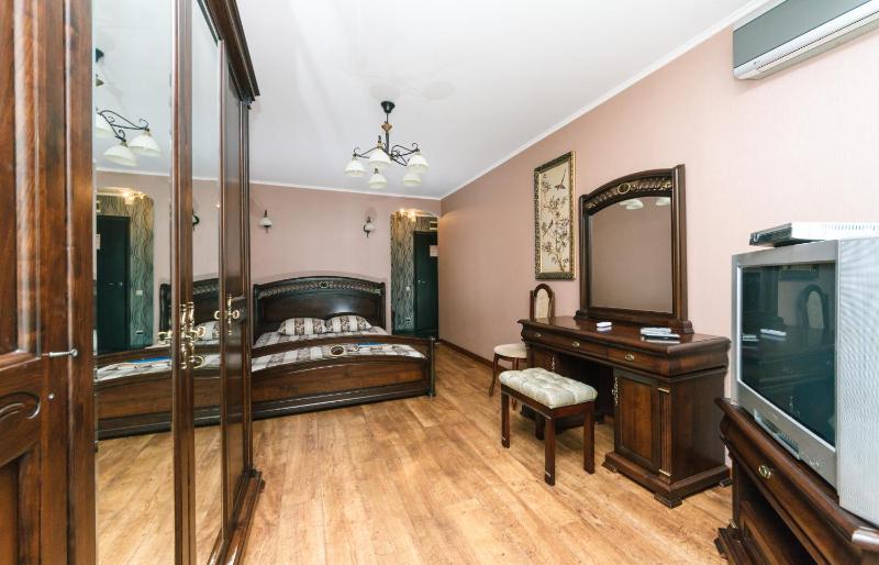 Apartment on Cheliabinska 19 - image 5