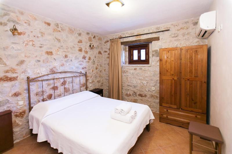 Standard Double Apartment image 3