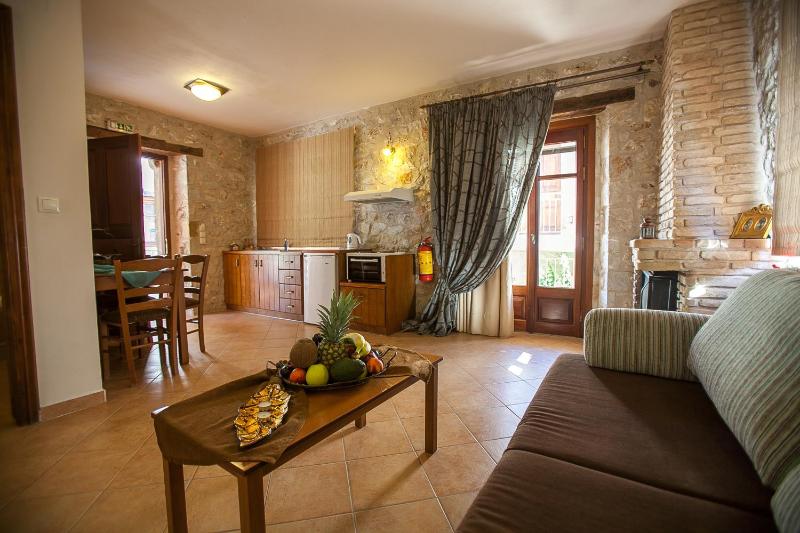 Deluxe Apartment with mountain view image 1