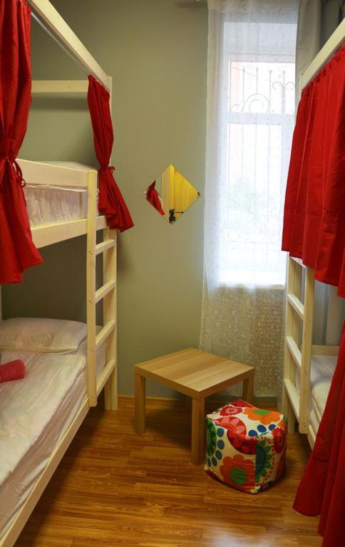 Bed in 4-Bed Mixed Dormitory Room image 2