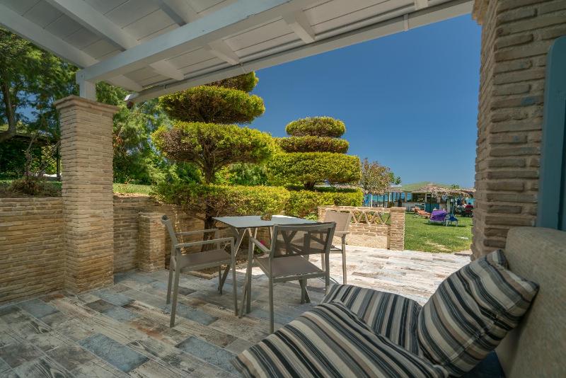 Studio with Sea View image 4