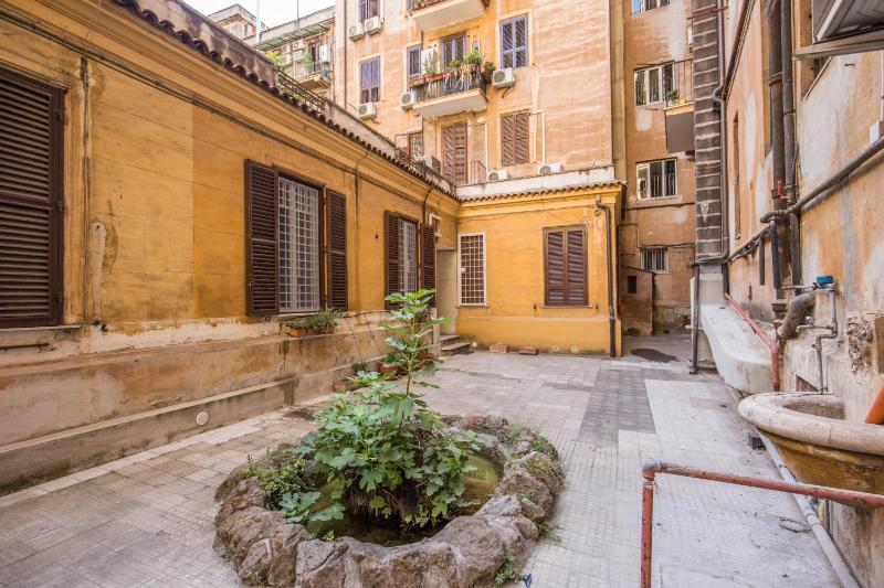 Standard Apartment image 2