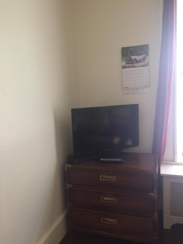 Deluxe King Room image 2