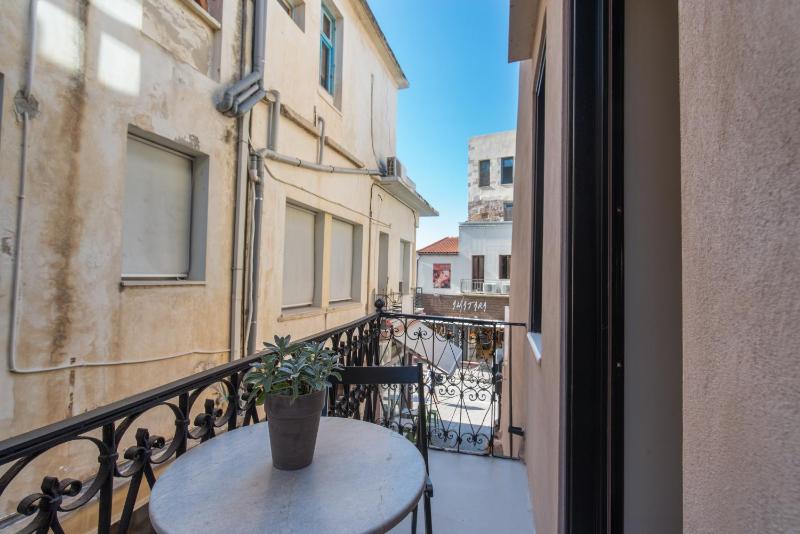 Standard Double or Twin Room with Balcony image 3