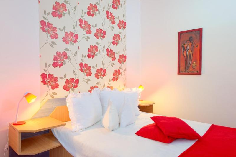 Superior Double Room image 1