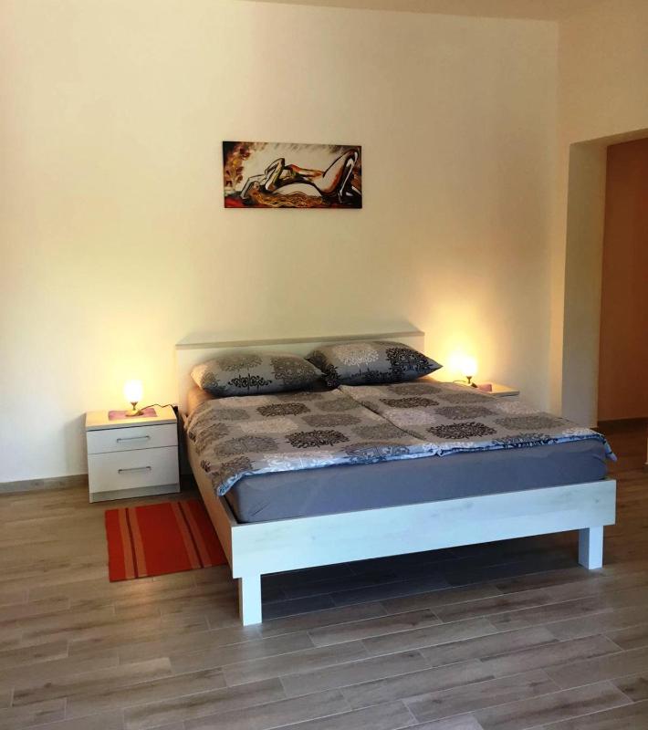 Goga Mare Apartment - image 21