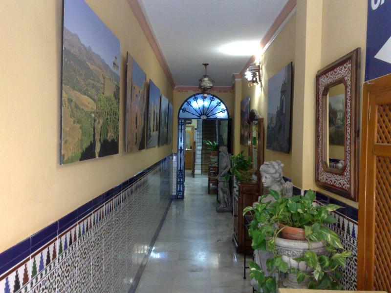 Hostal Virgen Del Rocío - image 12