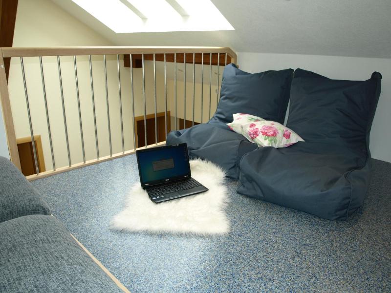 Three-Bedroom Apartment with Balcony image 4