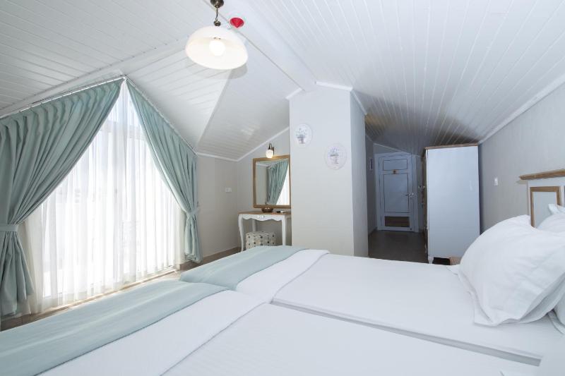 Double Room with Terrace - Penthouse image 1