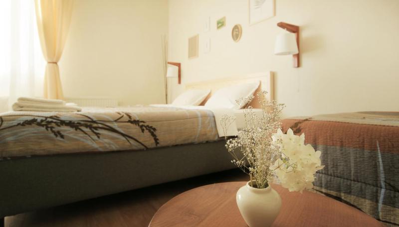 Double or Twin Room with Balcony image 3