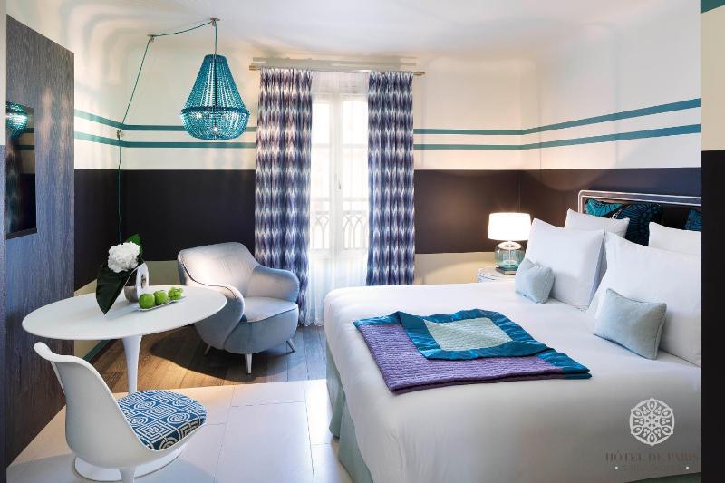 Classic Double or Twin Room image 4