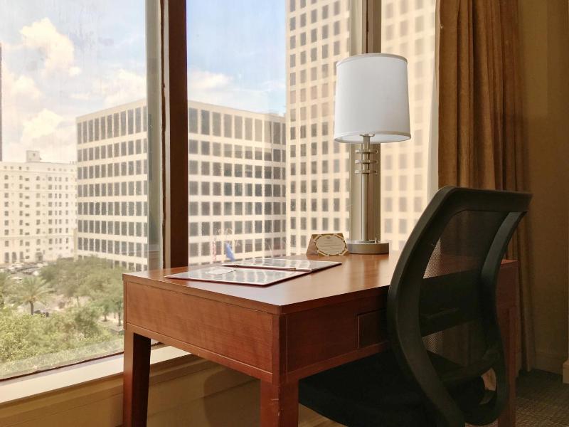 Queen Room with Two Queen Beds and City View image 1