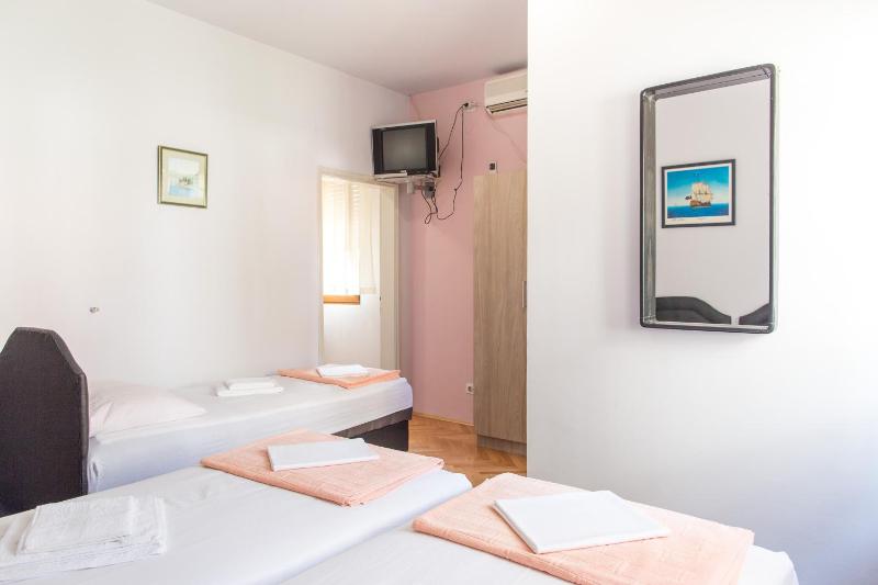 Guesthouse Blue Coast - image 8