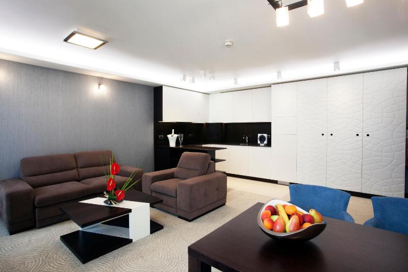 Superior Apartment image 3