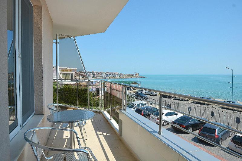 Andreevi Apartments in Villa Rouge - image 1