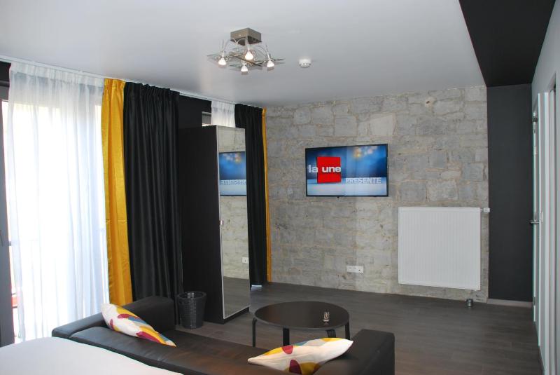Superior Double Room image 4