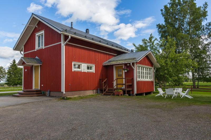 Two-Bedroom House image 3