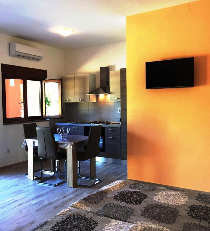 Goga Mare Apartment - image 15