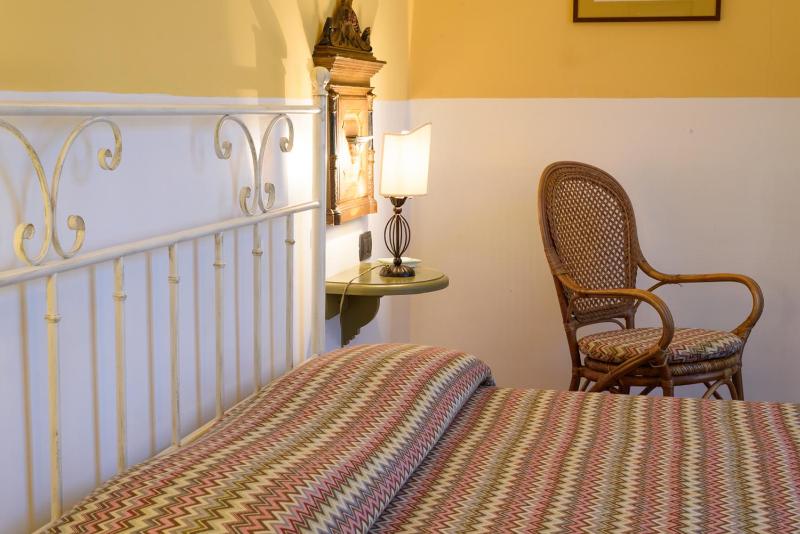 Hotel Mergellina - image 4