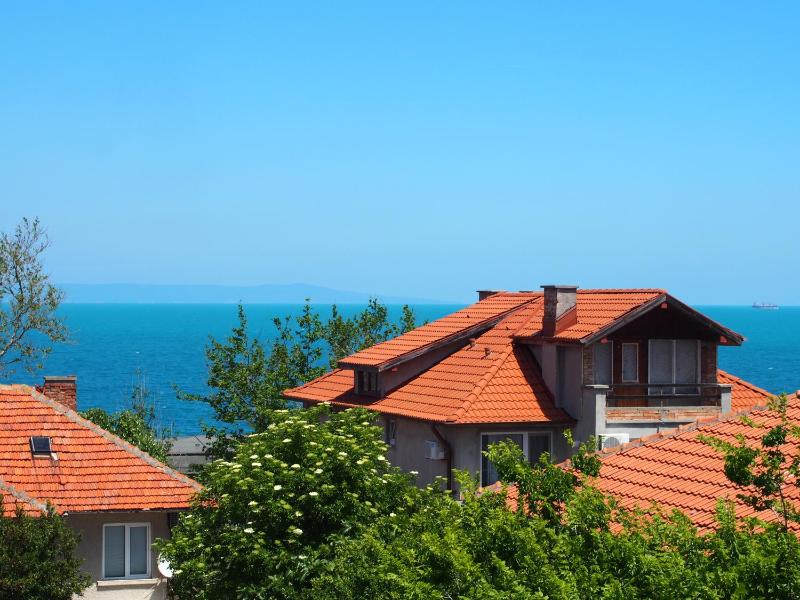 Keni Guest House - image 10