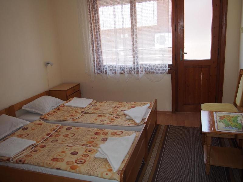 Keni Guest House - image 26