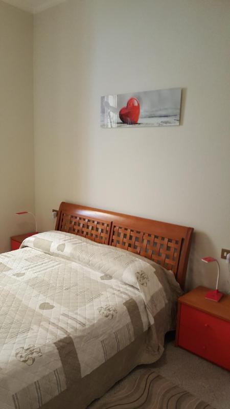 One-Bedroom Apartment image 3