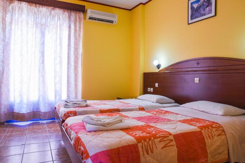 One-Bedroom Apartment (4 Adults) image 3