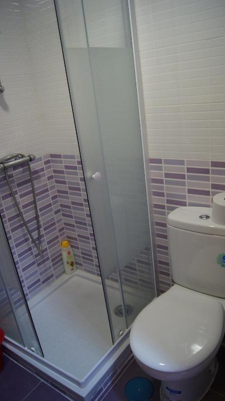 Double Room with Private Bathroom image 2