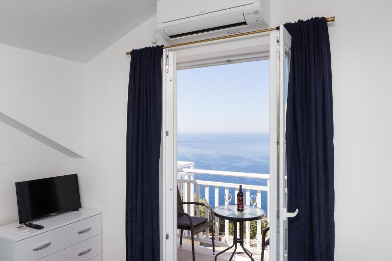 Apartments Lea - image 9