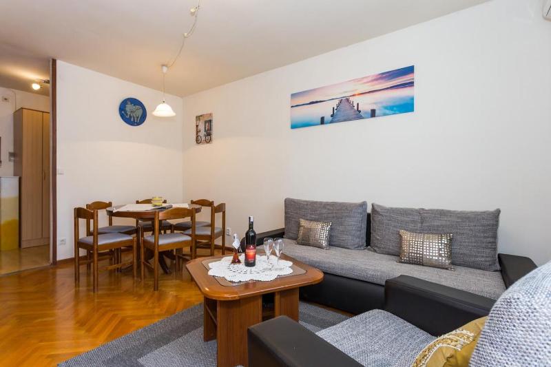 Three-Bedroom Apartment with Balcony image 3