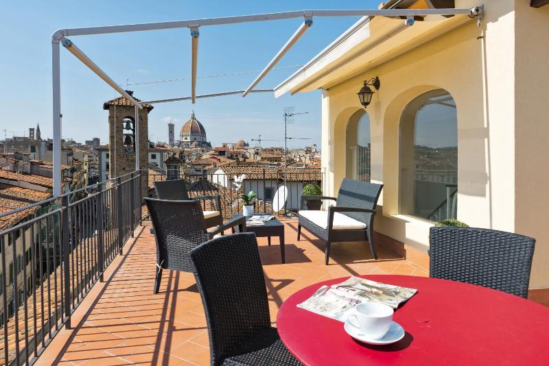 Apartments Florence La terrazza - image 16