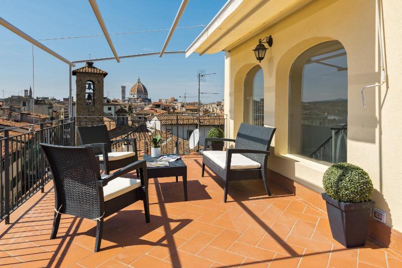 Apartments Florence La terrazza - image 1