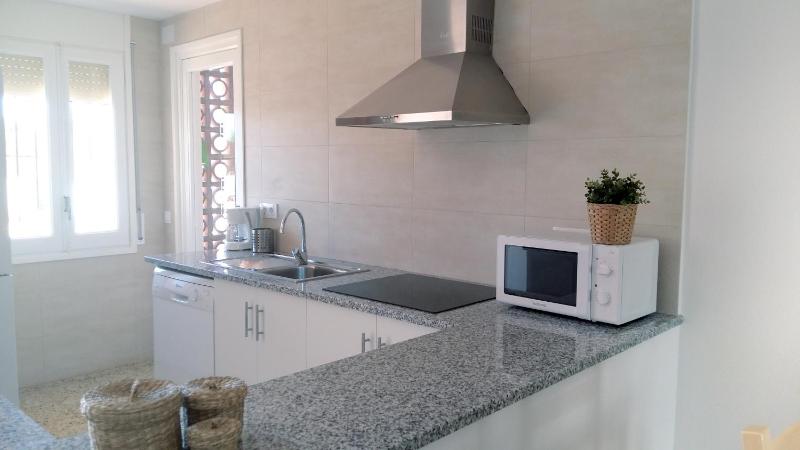 Empuriabrava Apartaments No 5 - image 10