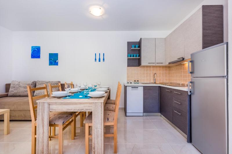 Two-Bedroom Villa image 2
