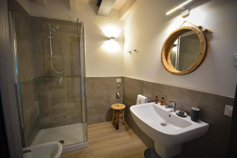 One-Bedroom Apartment - Ground Floor image 2