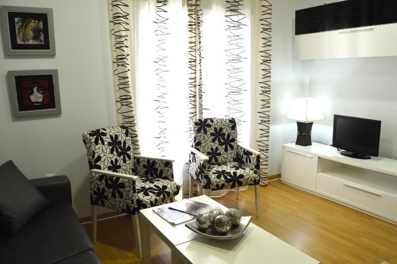 Superior Apartment image 3
