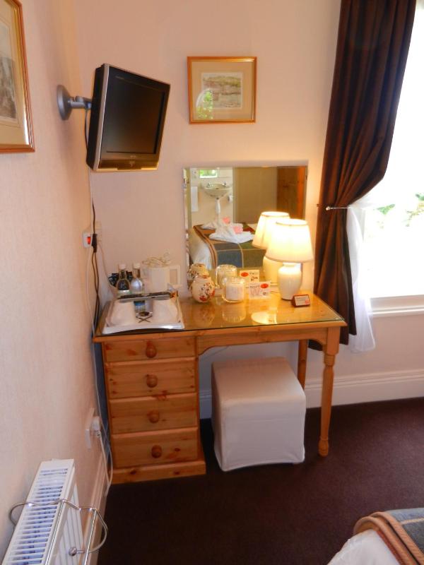 Standard Double Room image 2