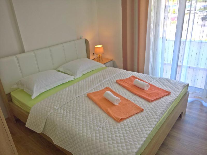 Deluxe Apartment image 1