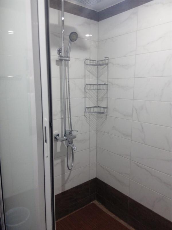 Budget Single Room image 3