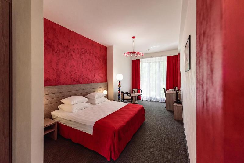 Superior Double Room image 1