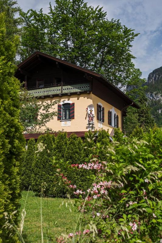 Superior Chalet image 2