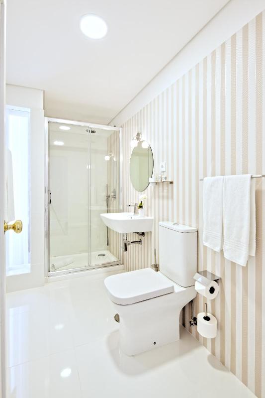 The Rex Hotel Porto - Mansion House - Private Parking - image 17