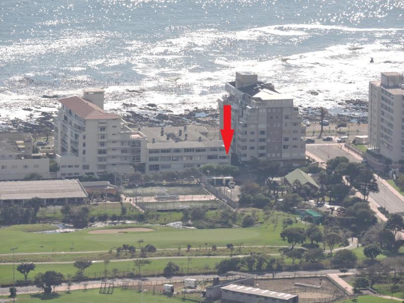 Studio Apartment image 3