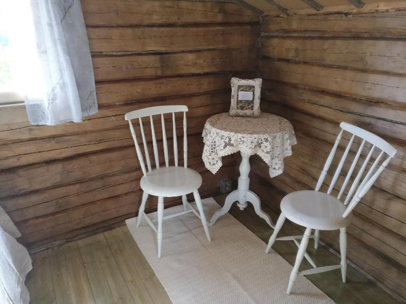 One-Bedroom Chalet image 3