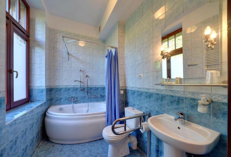 Hotel Magnes - image 38
