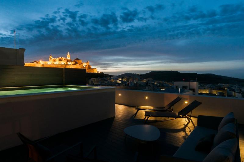 Presidential Suite image 3