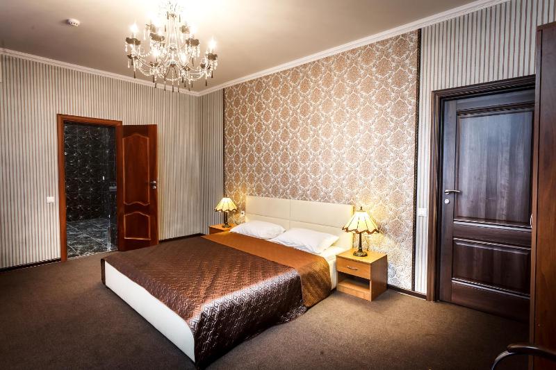Superior Double Room image 3