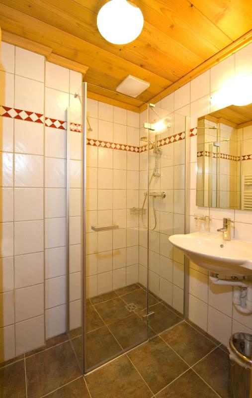 Double Room image 3