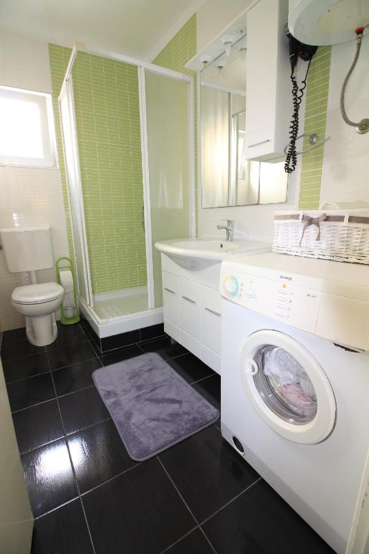 Comfort One-Bedroom Apartment with Terrace image 3